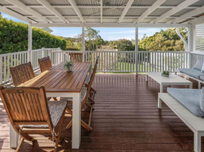 15 Seaview Terrace Moffat Beach QLD